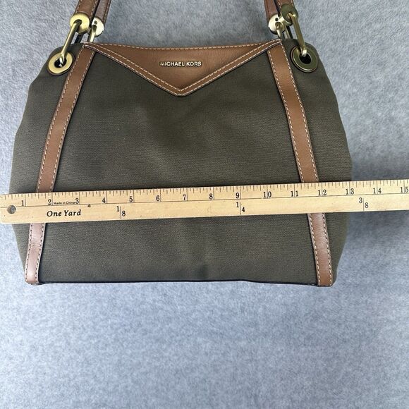 Michael Kors Raven Large Canvas Shoulder Bag Tote Signature‎ Green Signature NEW - Picture 10 of 16